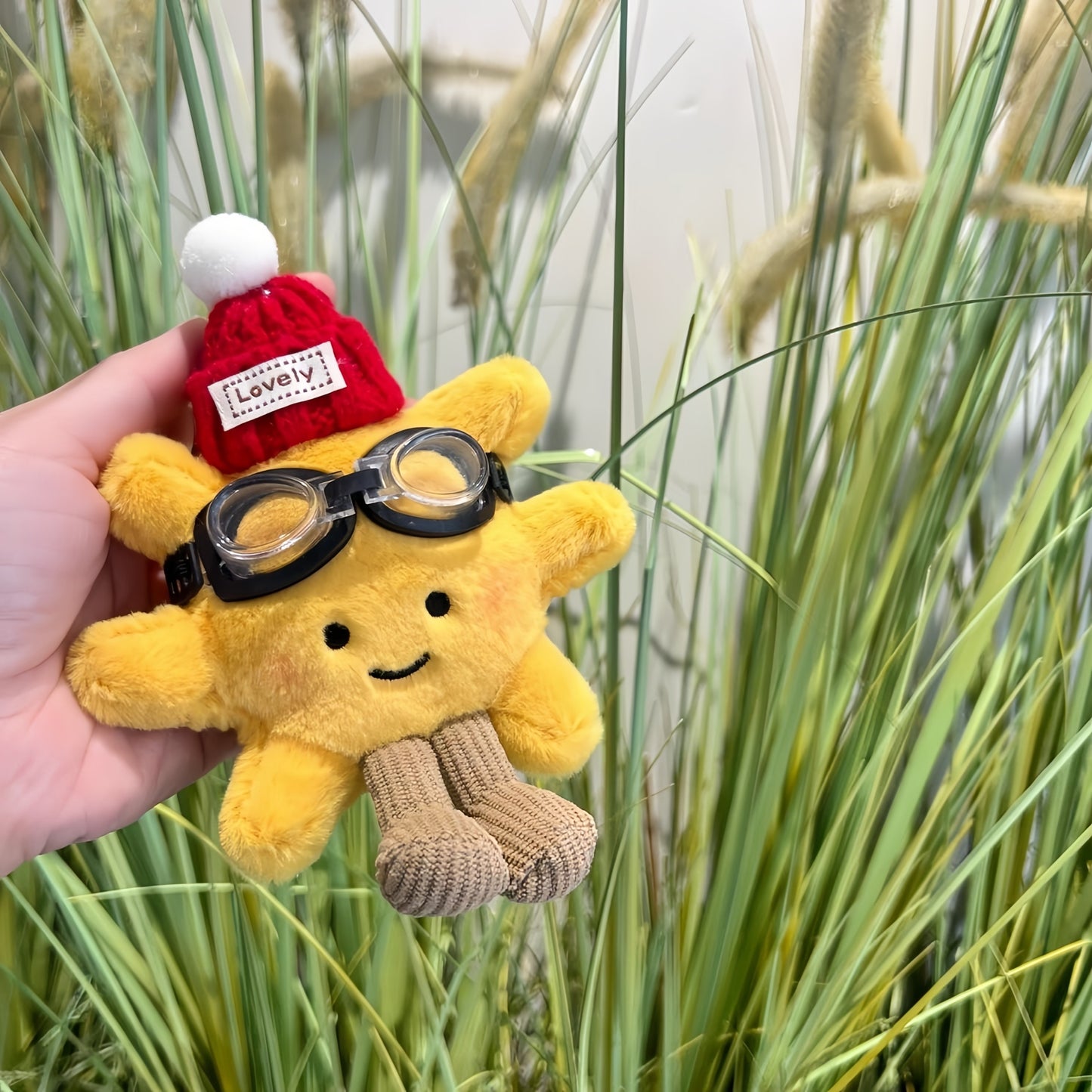 Sun Key Plush Pendant, Adorable Sunshine Charm for Bags, Keys & Cars