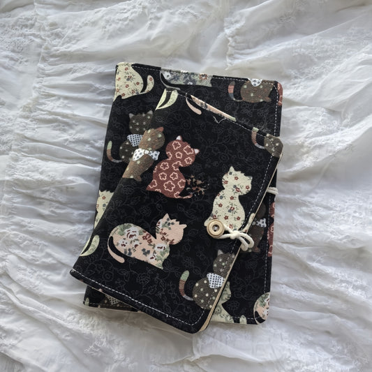 Cottagecore Kitten Journal Binder, 6-Ring Refillable Notebook with 90 Pages