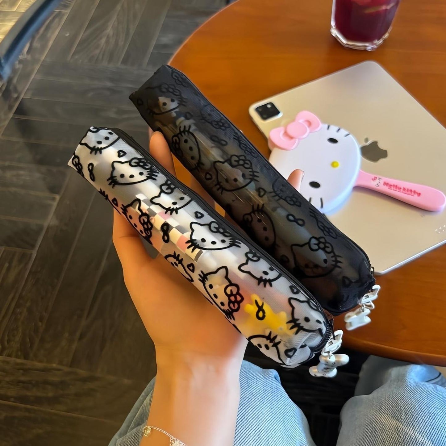 Kitty Portable Makeup Bag, Slim Travel Cosmetic Makeup Organizer
